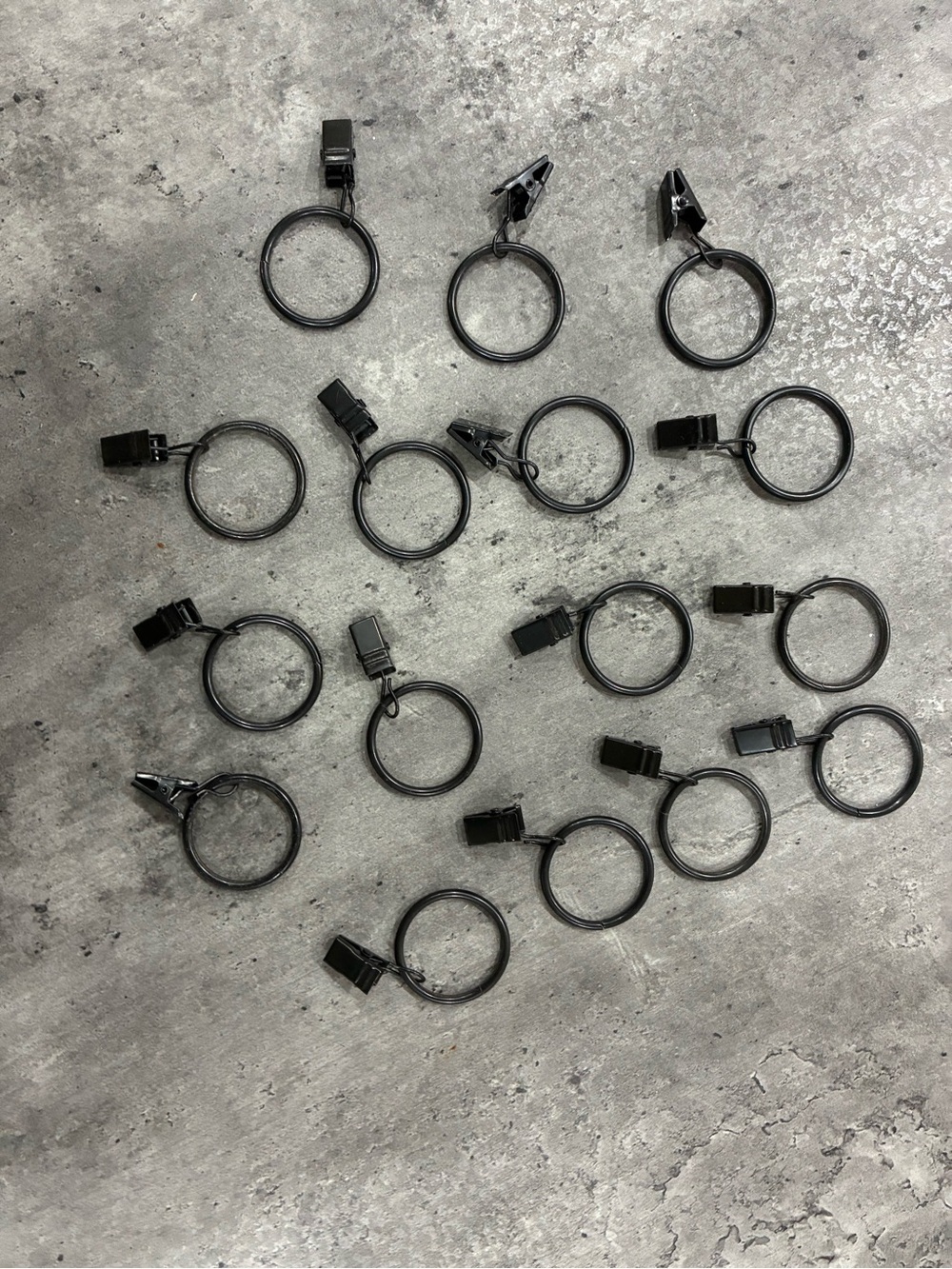 Black Metal Curtain Rings with Clips - Pack of 16